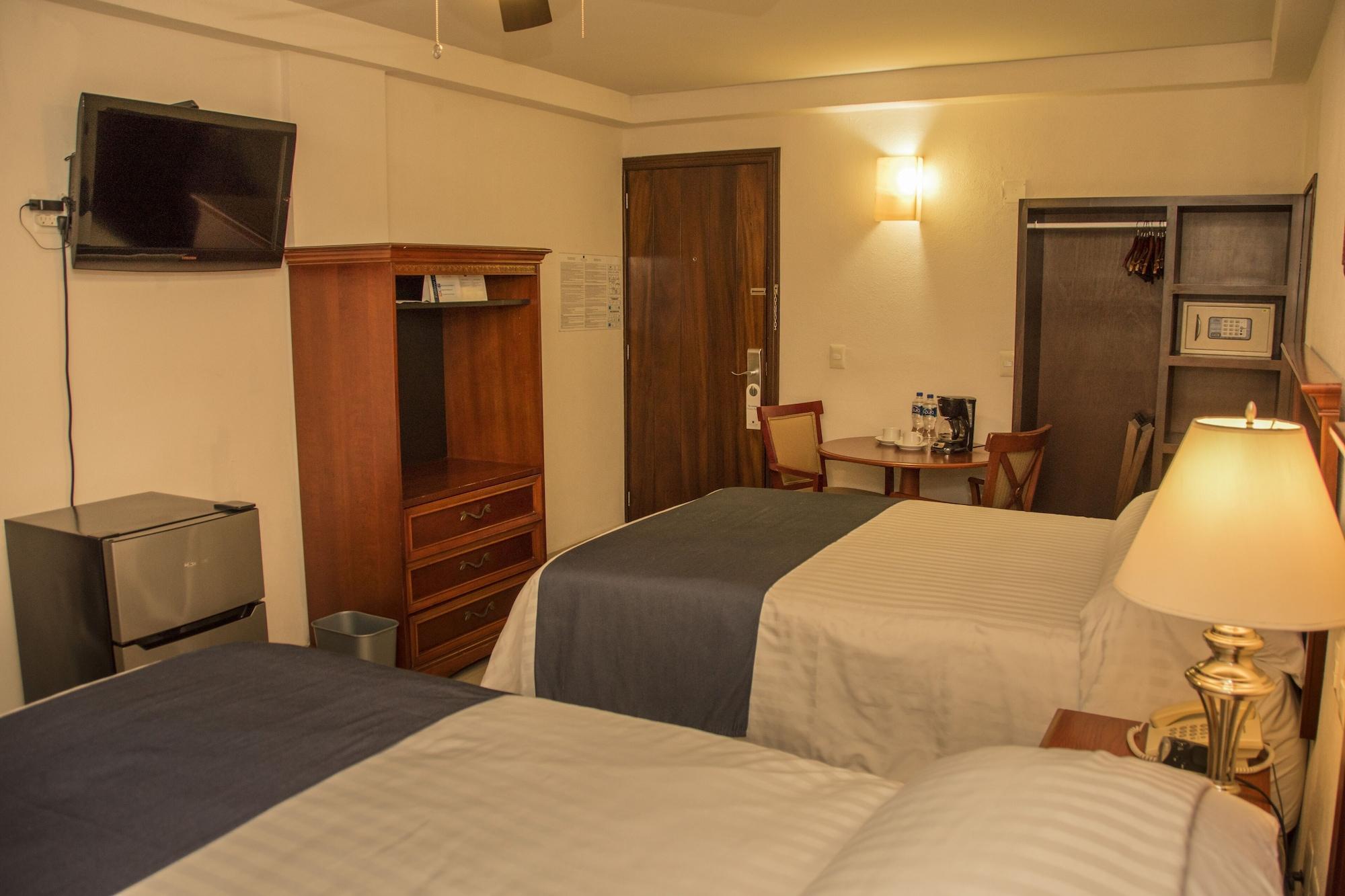 Hotel Porto Allegro プエルトバラータ エクステリア 写真