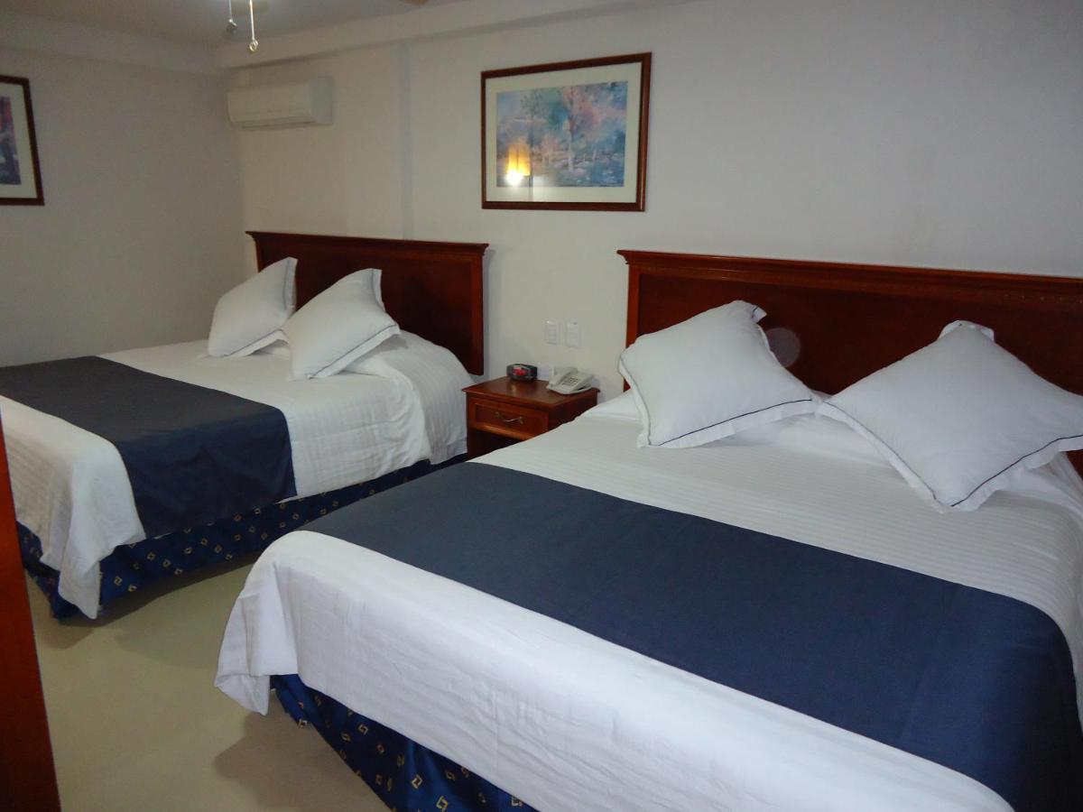 Hotel Porto Allegro プエルトバラータ エクステリア 写真